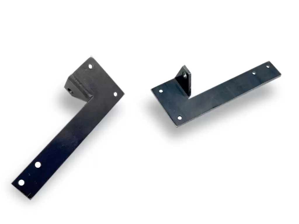 C40 Hinge